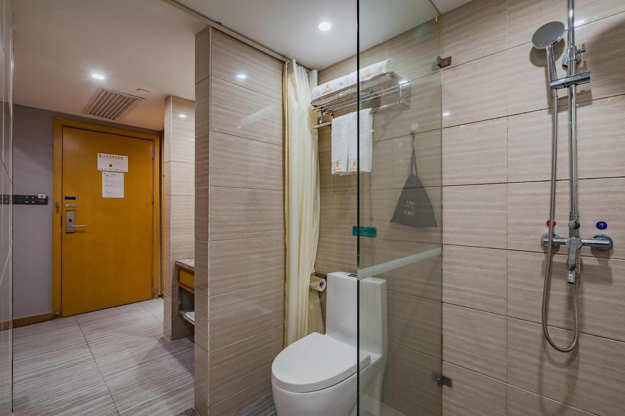 Super 8 Hotel Select Guangzhou Railway Station Xicun Subway Station Екстериор снимка
